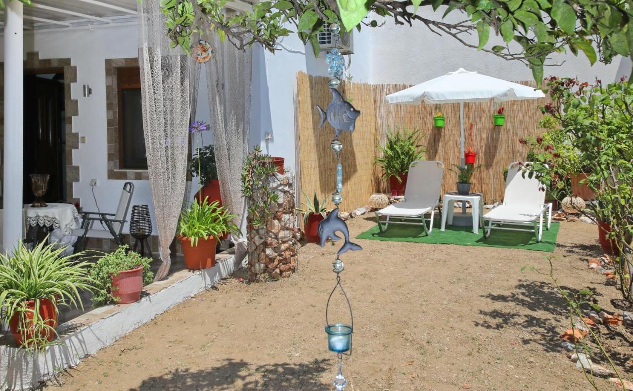Vasia'S Small Villa Skopelos Town Bagian luar foto